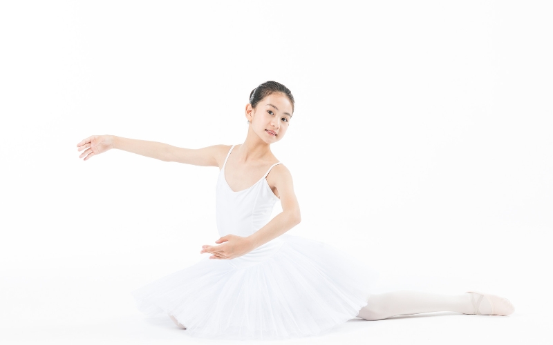 6-12岁 芭比仙子芭蕾班